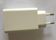 Portable Power Adapter Travel Dengan Dua USB 5V 1A / 5V 2.1A Lebar Input Voltage
