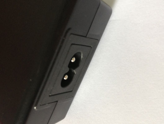 High Voltage Desktop Power Adapter Dengan IEC8 / IEC14 AC Connector, 50Hz / 60Hz