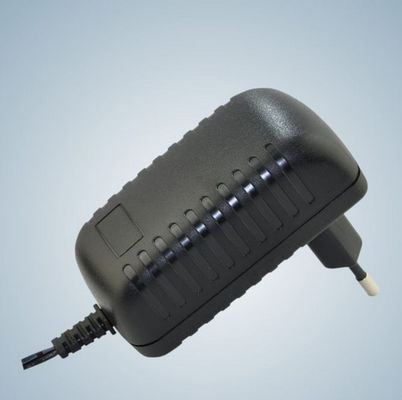 Hitam 15Watt Universal AC Power Adapter Wall Mounted, KSAS015 Seri Ktec