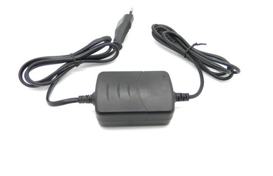 Destkop Switching Power Adapter 12V 2A Untuk LCD TV, FCC Bagian 15 Kelas B