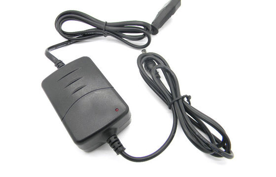 Destkop Switching Power Adapter 12V 2A Untuk LCD TV, FCC Bagian 15 Kelas B