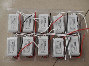 Banjir cahaya 10W Konstan sekarang driver LED, 10 watt LED switching power supply