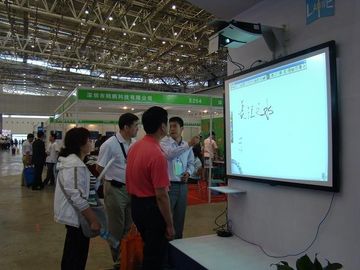 Pertemuan dan sekolah multi-sentuh interaktif Whiteboard dengan USB Power Supply
