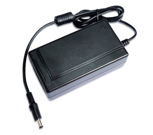 IP22 daya medis adapter, AC-DC Power Adapter dengan persetujuan CE ROHS