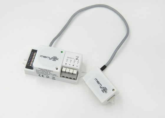 Kompak Sensor gerak DC ukuran 5.8GHz dengan konstan saat ini memimpin Driver