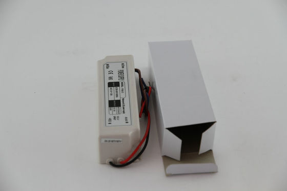 Waterproof IP67 60W Constant Voltage Driver LED 120V AC, Isolated Case Plastik