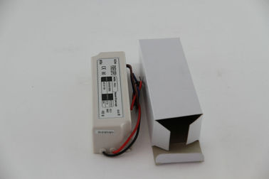 LED lampu 60 Watt tegangan konstan LED Driver IP67 24V DC, keandalan yang tinggi