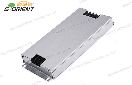 Efisiensi tinggi Beralih Power Supply 30A 135W OEM / ODM untuk kapal mobil listrik