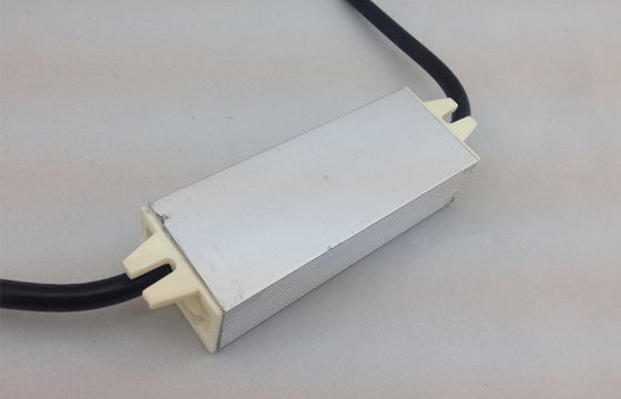 50mm DC24V Lampu Titik LED Tahan Air Luar Ruangan 3W IP67 SMD3535