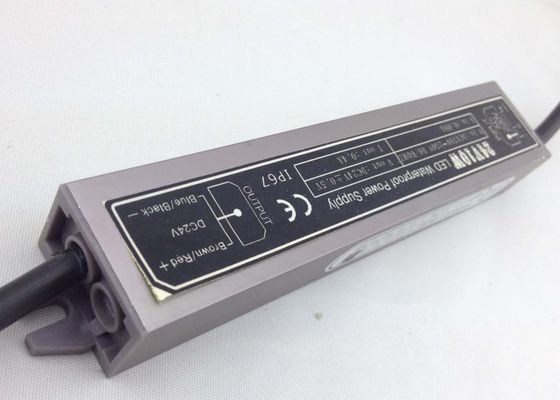 10W DC12V 0.83A Tegangan Konstan LED DC12V Power Supply Untuk Lampu terbuka