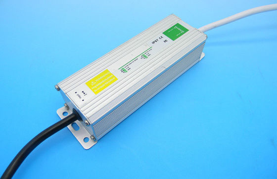 High Efficency 30W power supply tahan air Untuk LED Light EMC IP67 Constant Current 12V